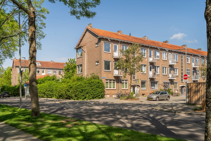 Photo of property Klaverstraat 121C, Rotterdam