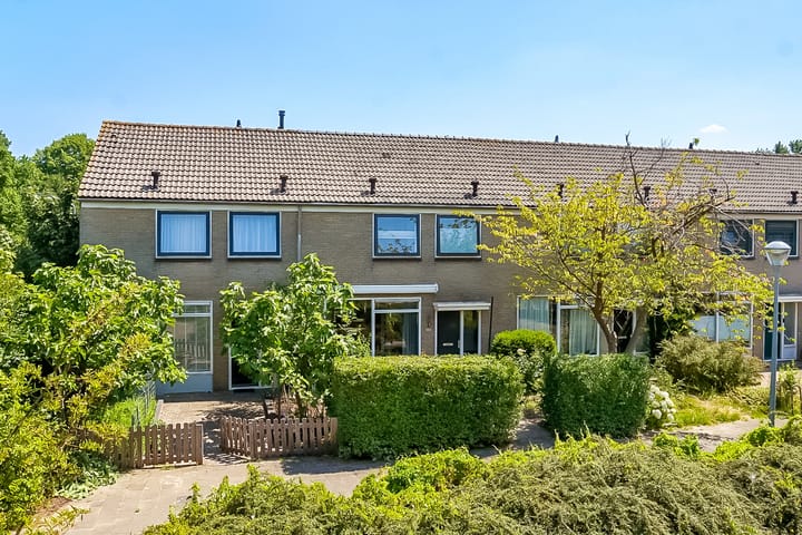 Klaverveld 4 in Nieuw-Vennep