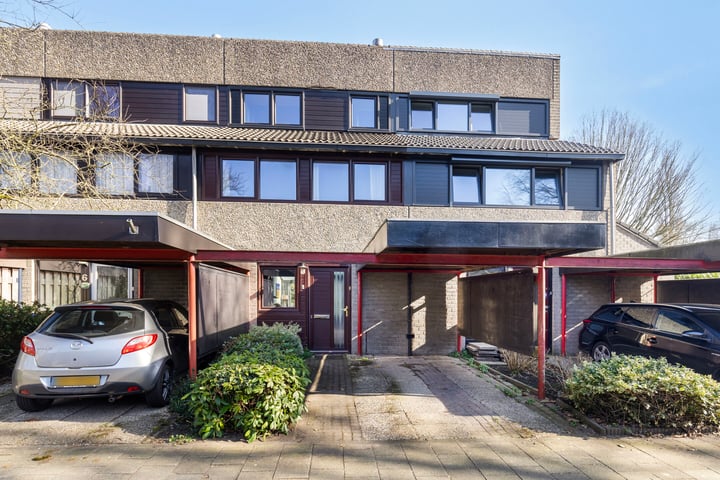 Klazina Hoeve 4 in Gouda