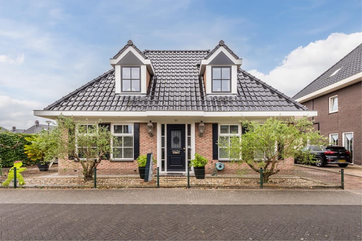 Kleefkruidstraat 10 in Lelystad