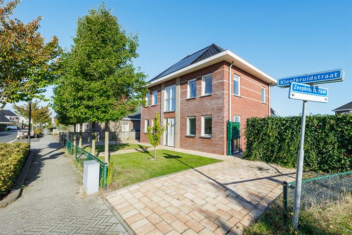 Kleefkruidstraat 21 in Lelystad