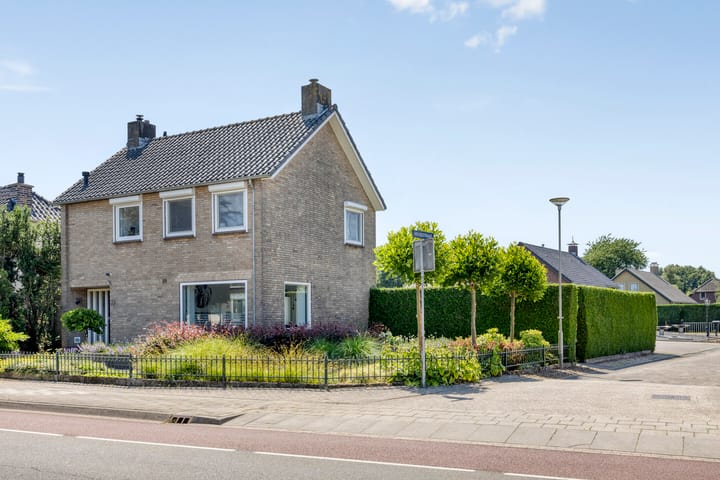 Photo of property Kleefseweg 54, Ven-Zelderheide