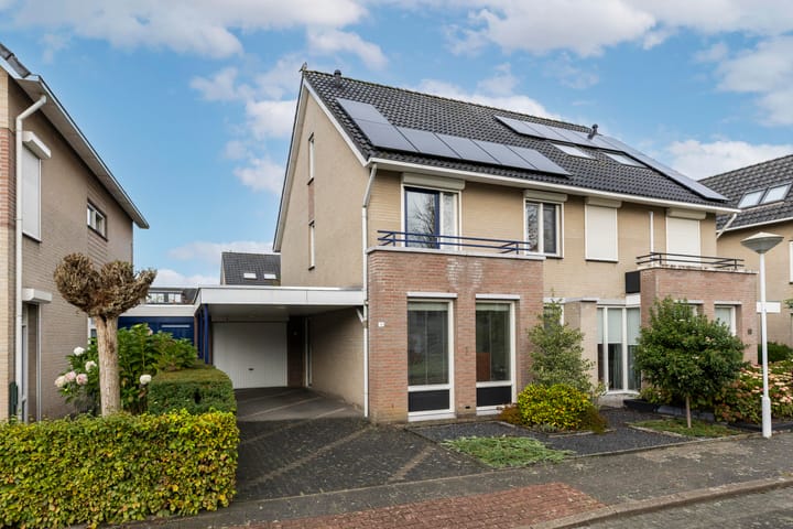 Photo of property Kleiheuvel 18, Best