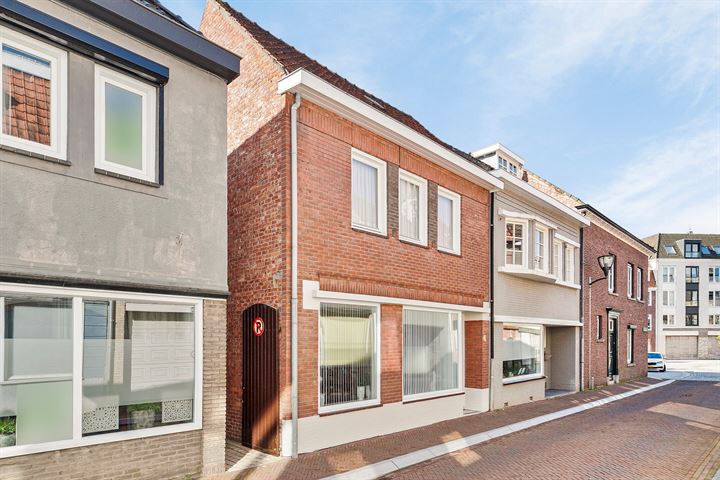 Kleine Bagijnestraat 6 in Hulst