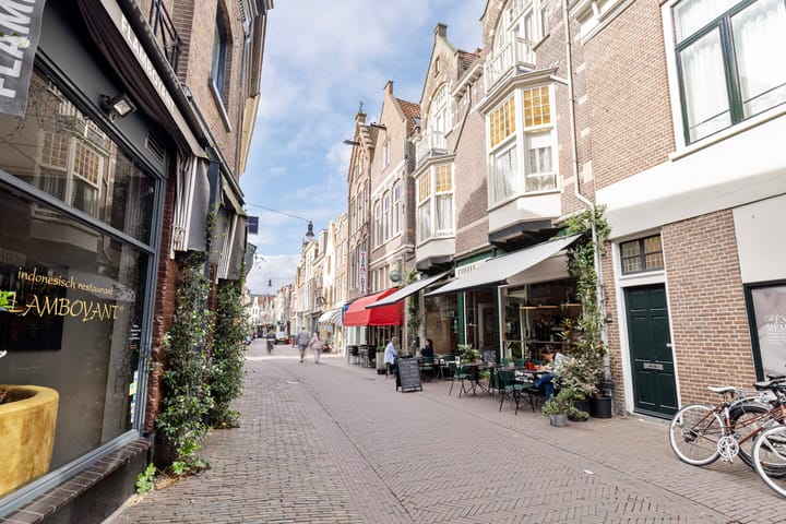 Kleine Houtstraat 2-RD in Haarlem