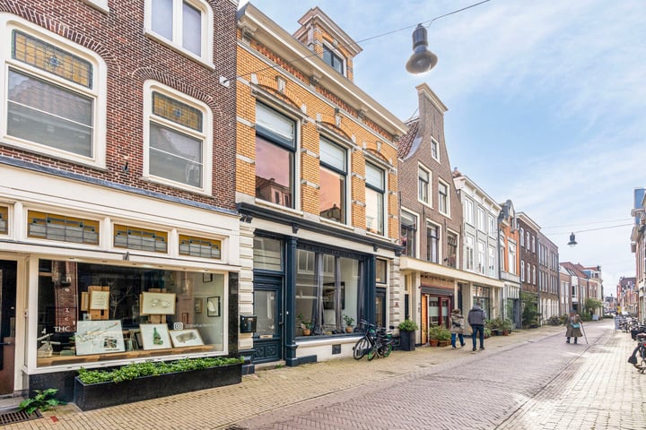 Kleine Houtstraat 75-ZW in Haarlem