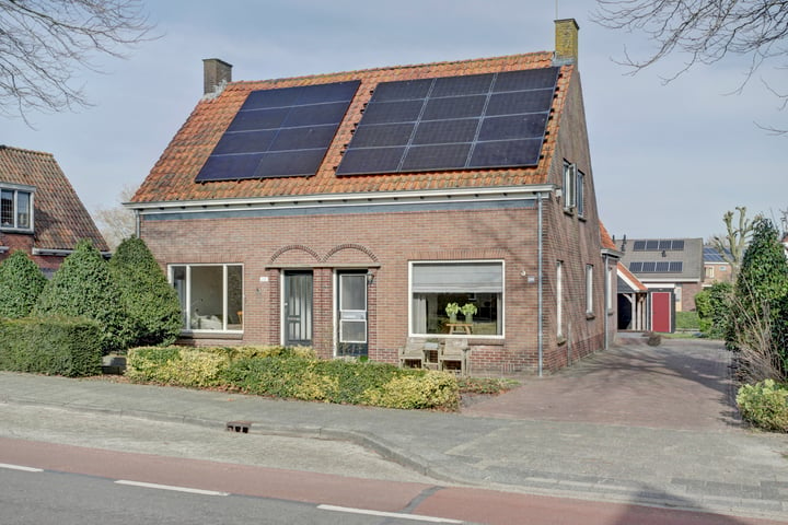 Kleingouw 208 in Andijk