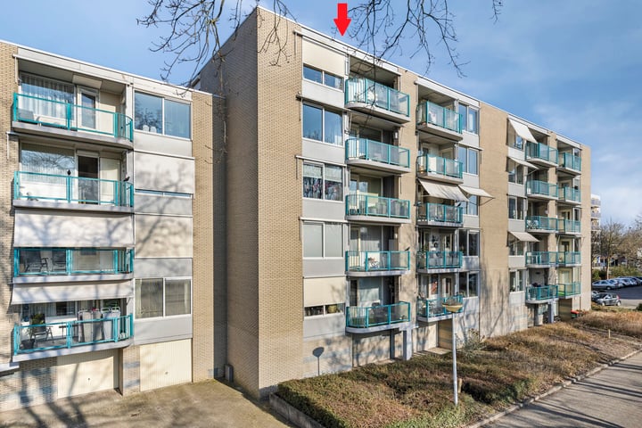 Photo of property Klepel 137, Emmen