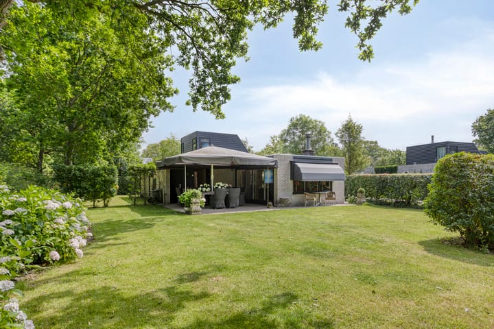 Photo of property Klepperstee-Eik 1, Ouddorp