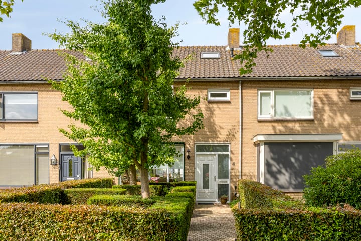 Kloosterhof 4 in Deest