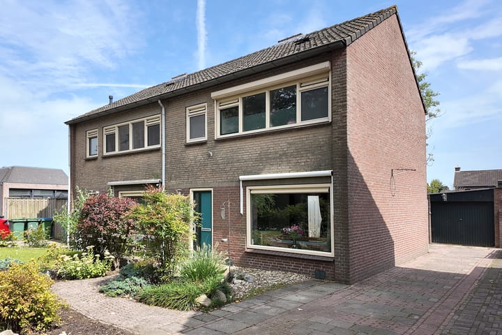 Kloosterlaan 18 in Langeweg Foto