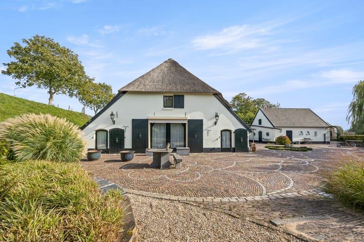 Photo of property Kloosterstraat 21, Beuningen Gld