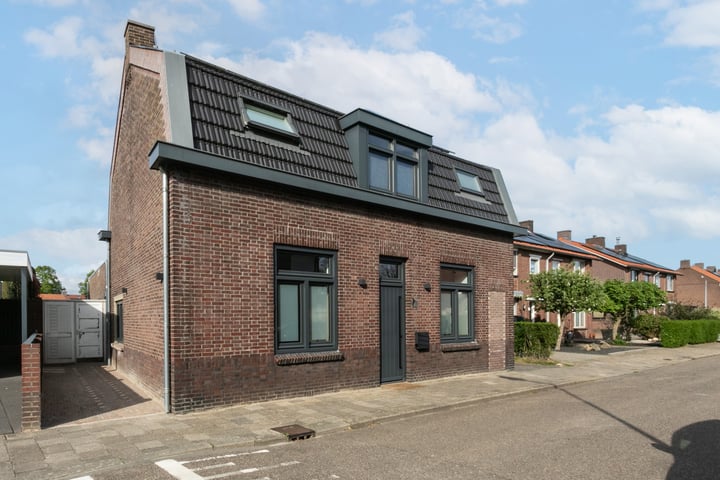 Kloosterstraat 53 in Weert