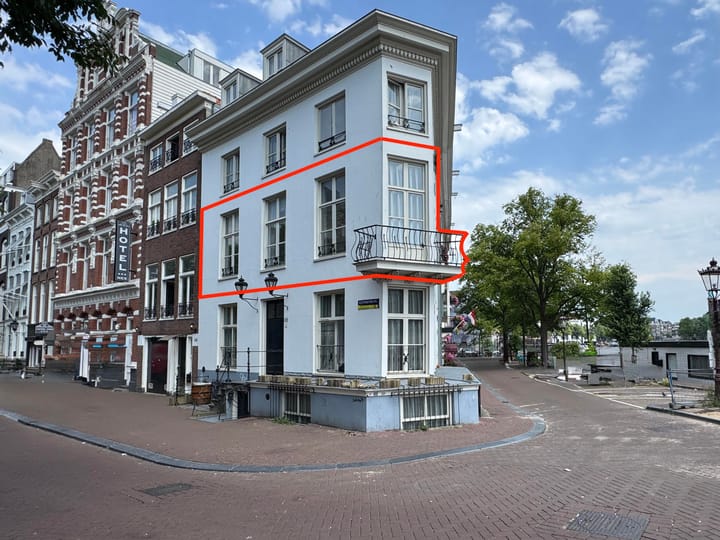 Kloveniersburgwal 143C in Amsterdam foto