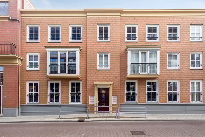 Kluisstraat 52 in Helmond foto