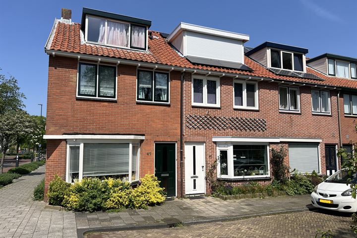 Kneppelhoutstraat 45 in Leiden