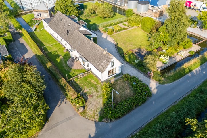 Knibbelweg 17 in Zevenhuizen Foto