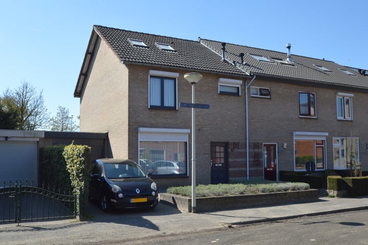 Photo of property Knippenbergstraat 17, Deurne