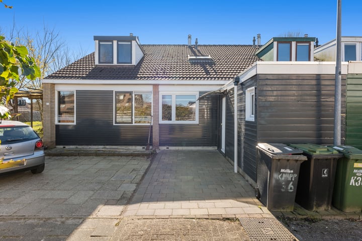 Photo of property Knipper 36, Sappemeer