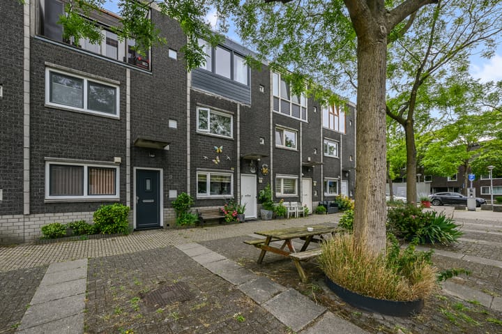 Knokkestraat 11 in Amsterdam foto