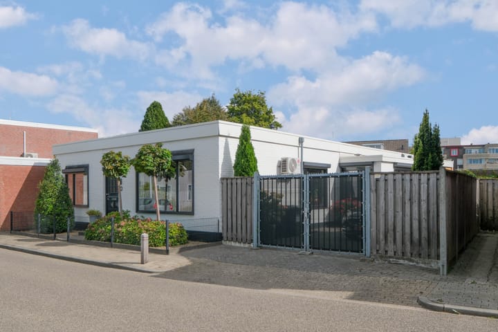 Knoopshöfte 29 in Almelo