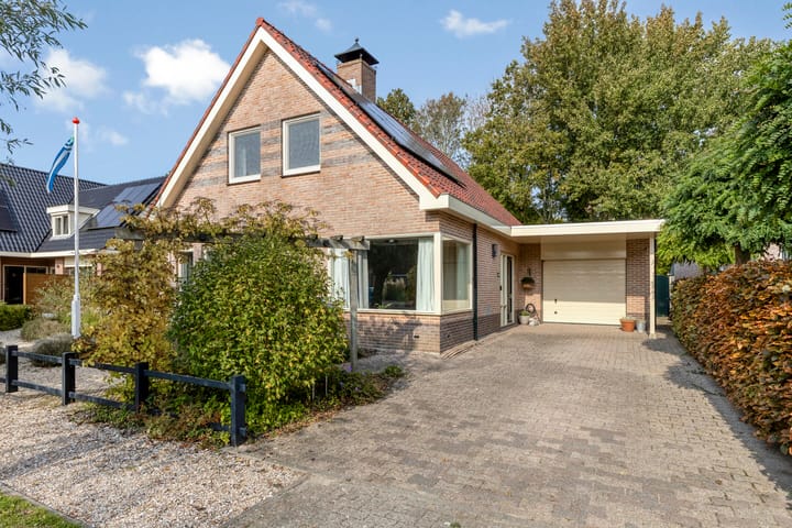 Knotwilgendreef 17 in Kamperland