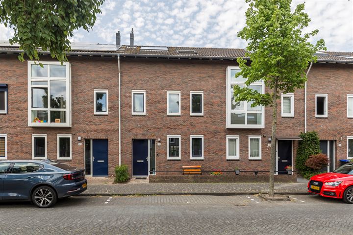 Ko van Dijkplein 19 in 's-Gravenhage