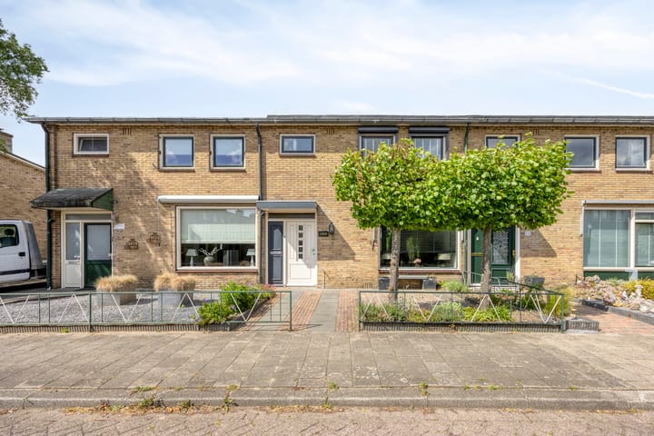 Photo of property Kobaltstraat 52, Apeldoorn