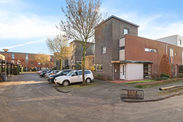 Photo of property Kobbeduinen 41, Hoofddorp