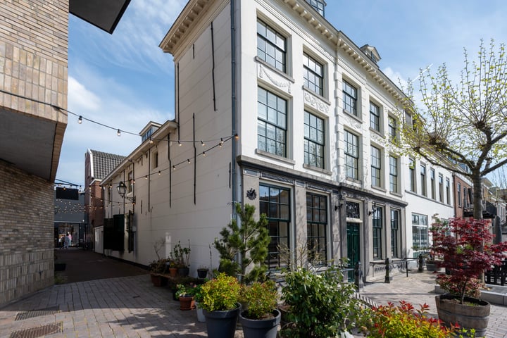 Koekebakkersteeg 5 in Alphen aan den Rijn