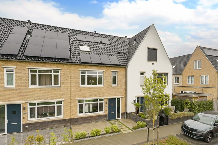 Photo of property Koekoek 24, Uithoorn