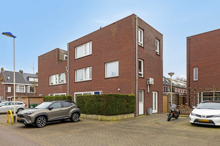 Koekoekstraat 3 in Breda