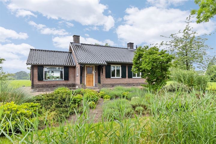 Photo of property Koekoeksweg 8, Olst