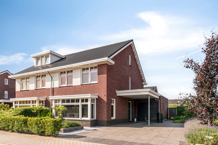Koestraat 22 in Wijhe foto