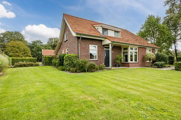 Koestraat 25 in Mill