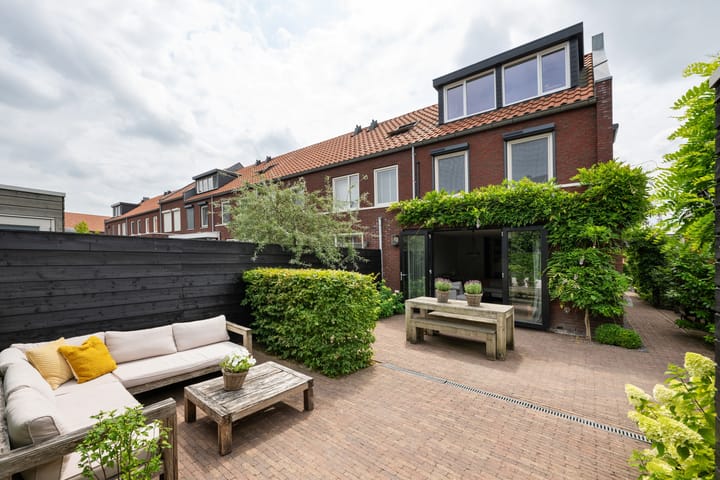 Koetsierstuin 20 in Zevenhuizen