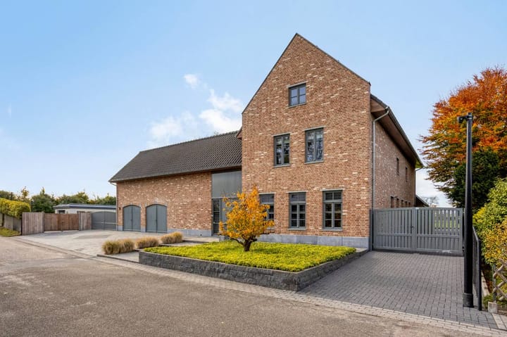 Koeweide 48 in Elsloo