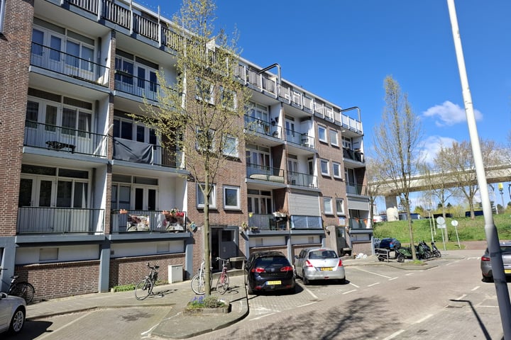 Photo of property Koggestraat 1B, Rotterdam