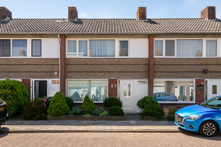 Photo of property Kolveniersstraat 17, Etten-Leur