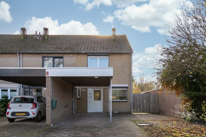 Komerd 18 in Hoensbroek foto