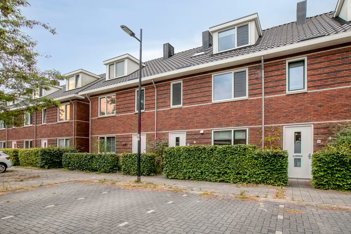 Photo of property Kometenlaan 28, Huis ter Heide