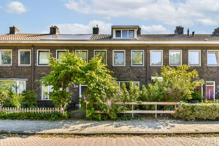 Kometensingel 593 in Amsterdam