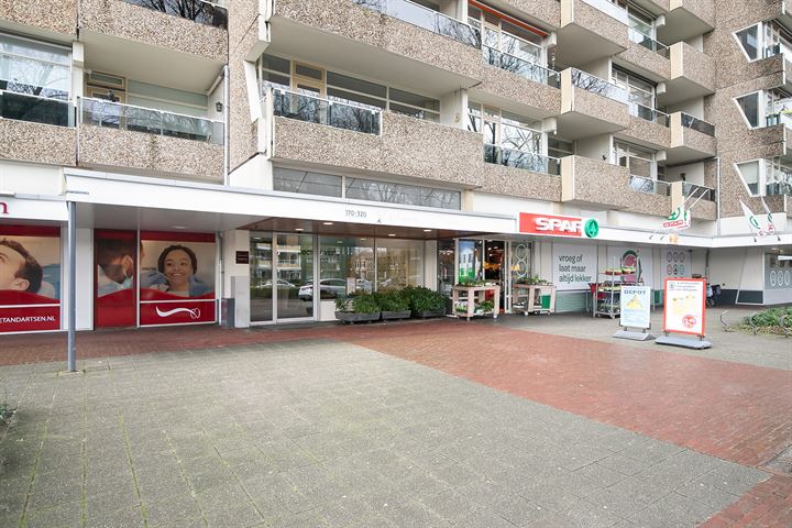 Koning Lodewijklaan 306 in Apeldoorn