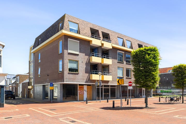 Photo of property Koningdwarsstraat 88, Den Helder