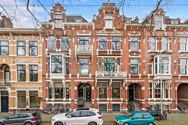 Koningin Emmakade 177 en 's-Gravenhage foto