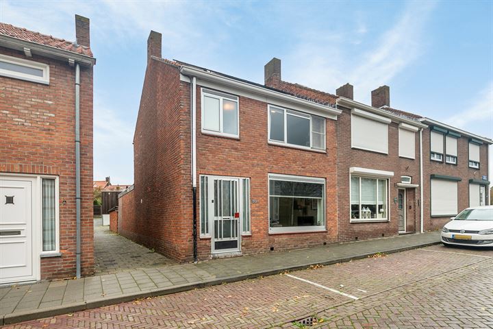 Koningin Emmastraat 21 in Breskens