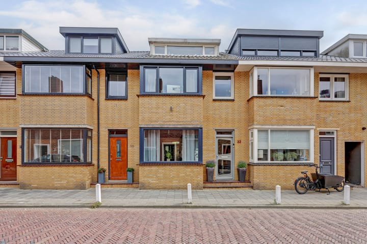 Koningin Emmastraat 32 in Katwijk