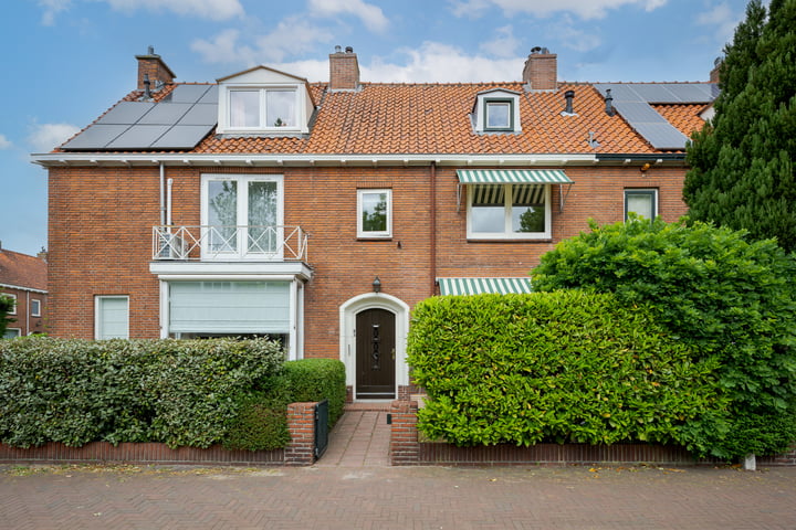 Koningin Julianalaan 39 in Voorschoten