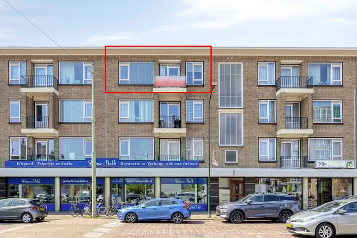 Koningin Julianalaan 80 in Voorburg