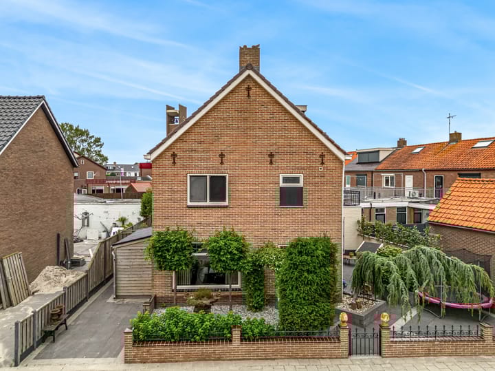 Photo of property Koningin Julianastraat 11, Urk